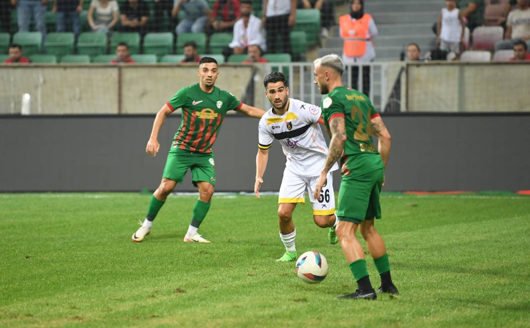 Fotoğraflarla Amedspor-İstanbulspor maçı 15