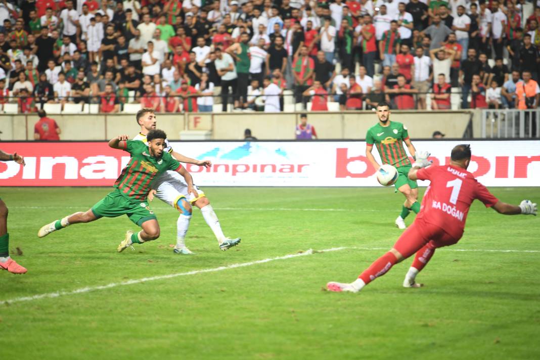 Fotoğraflarla Amedspor-İstanbulspor maçı 9