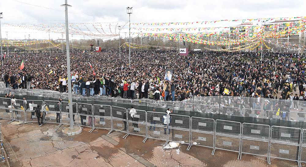 Fotoğraflarla 2025 Diyarbakır Newrozu 28