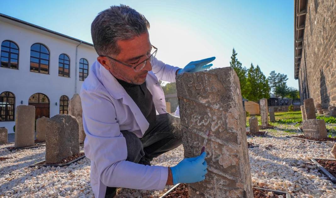 Diyarbakır'da binlerce yıllık mezar taşları ziyarete açıldı 1