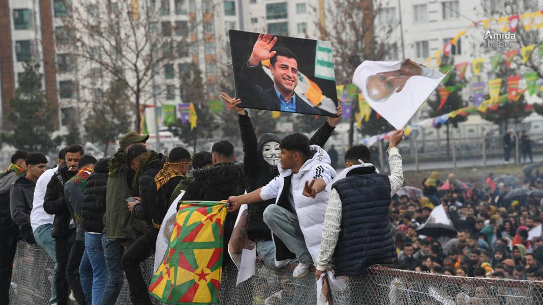 Kriz yok, mesaj net: Fotoğraflarla Diyarbakır Newroz'u 3