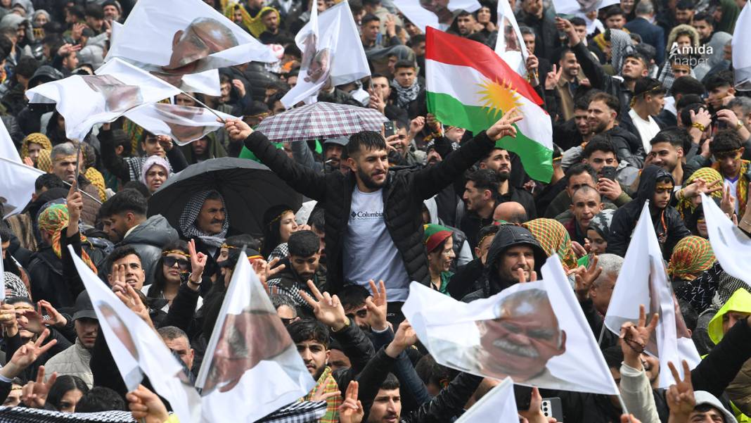 Kriz yok, mesaj net: Fotoğraflarla Diyarbakır Newroz'u 11