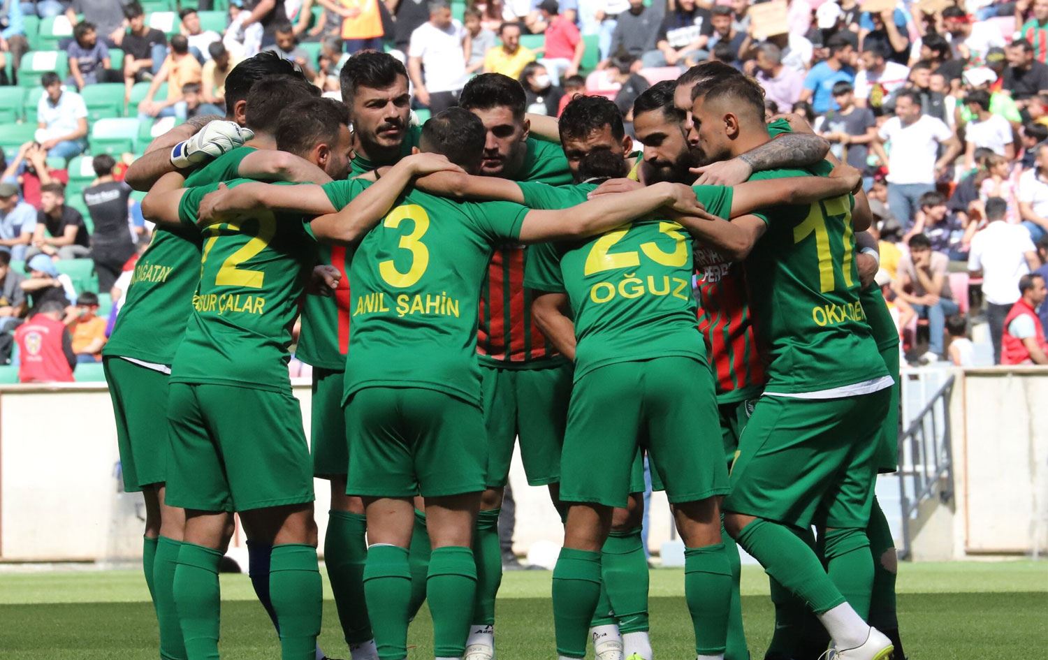 SON DAKİKA - Amedspor liderlik koltuğuna oturdu