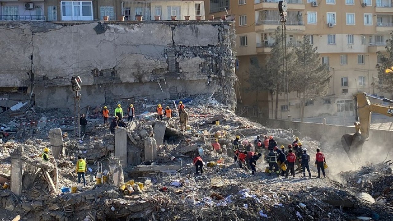 Diyarbakır'da 77 kişinin öldüğü binaya ilişkin yeni gelişme: Ek rapor dosyada