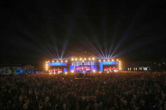 Diyarbakır’da Dosso Dossi konseri iptal edildi
