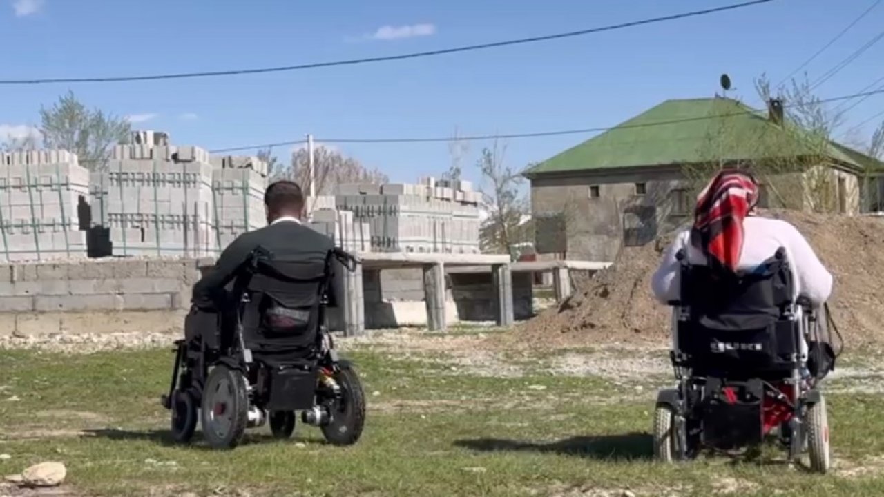 Hakkari’deki engelli çift, yarım kalan evleri için destek bekliyor