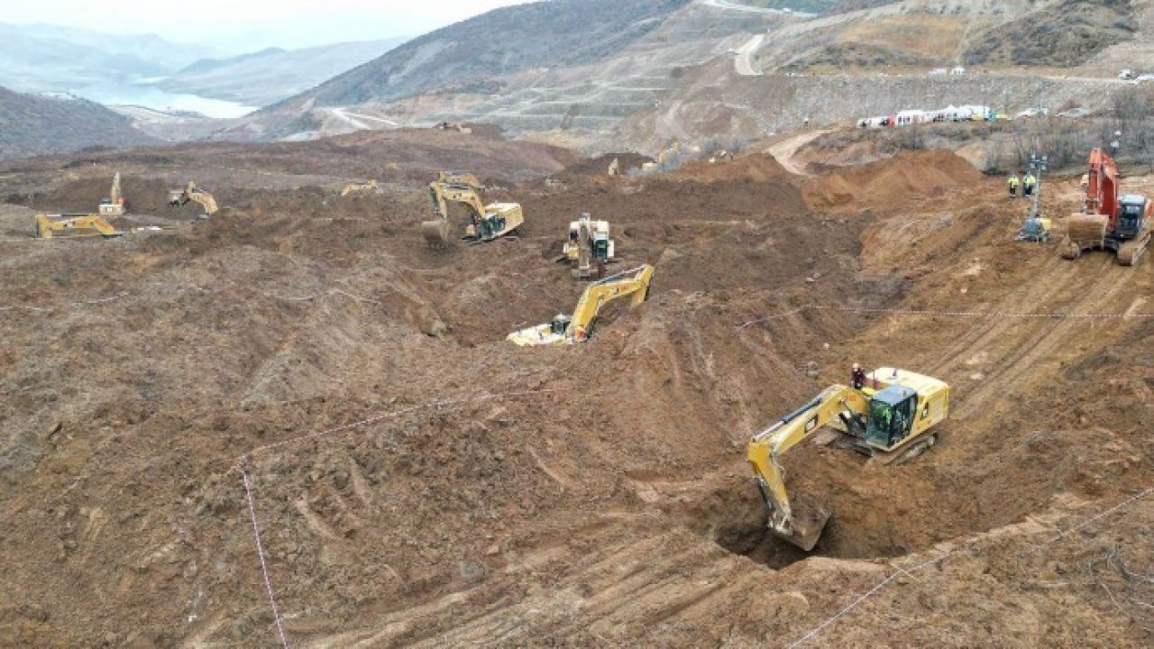 İliç heyelan faciası: 2 işçiye ulaşıldı, 5’i için çalışmalar sürüyor