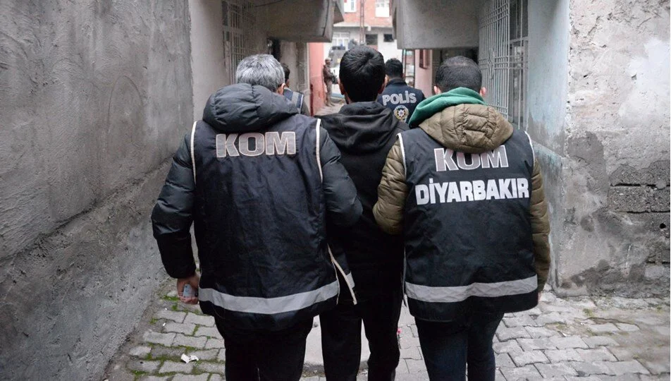 Diyarbakır’da operasyon: 143 gözaltı