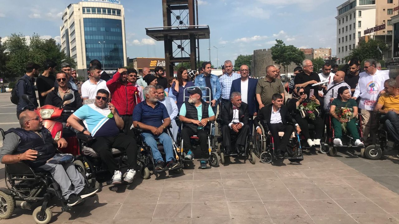 Engelsiz Bileşenler Federasyonu’ndan Engelliler Haftası açıklaması