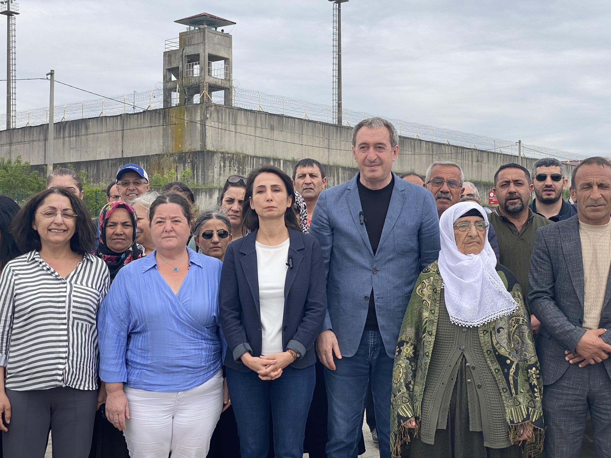 Figen Yüksekdağ’ın ziyaretinden sonra açıklama