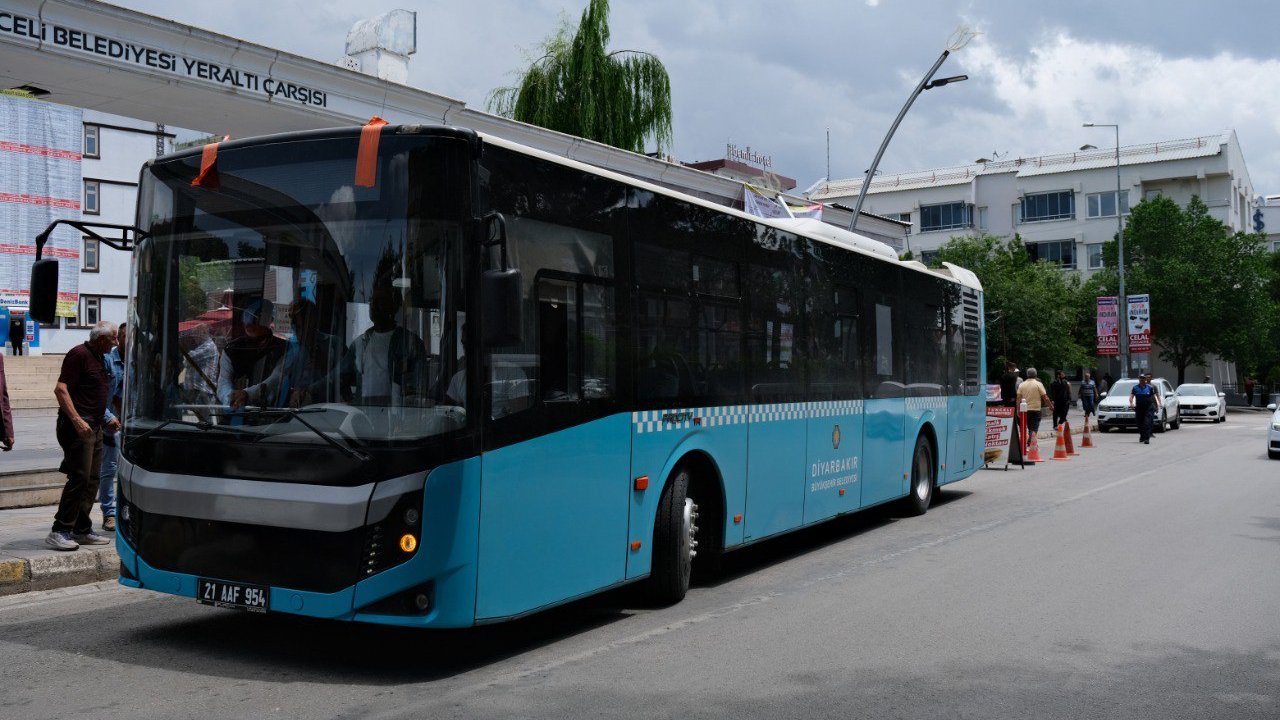 Diyarbakır Belediye Eş Başkanına çağrı: Her gelişinizde bir otobüsle gelin