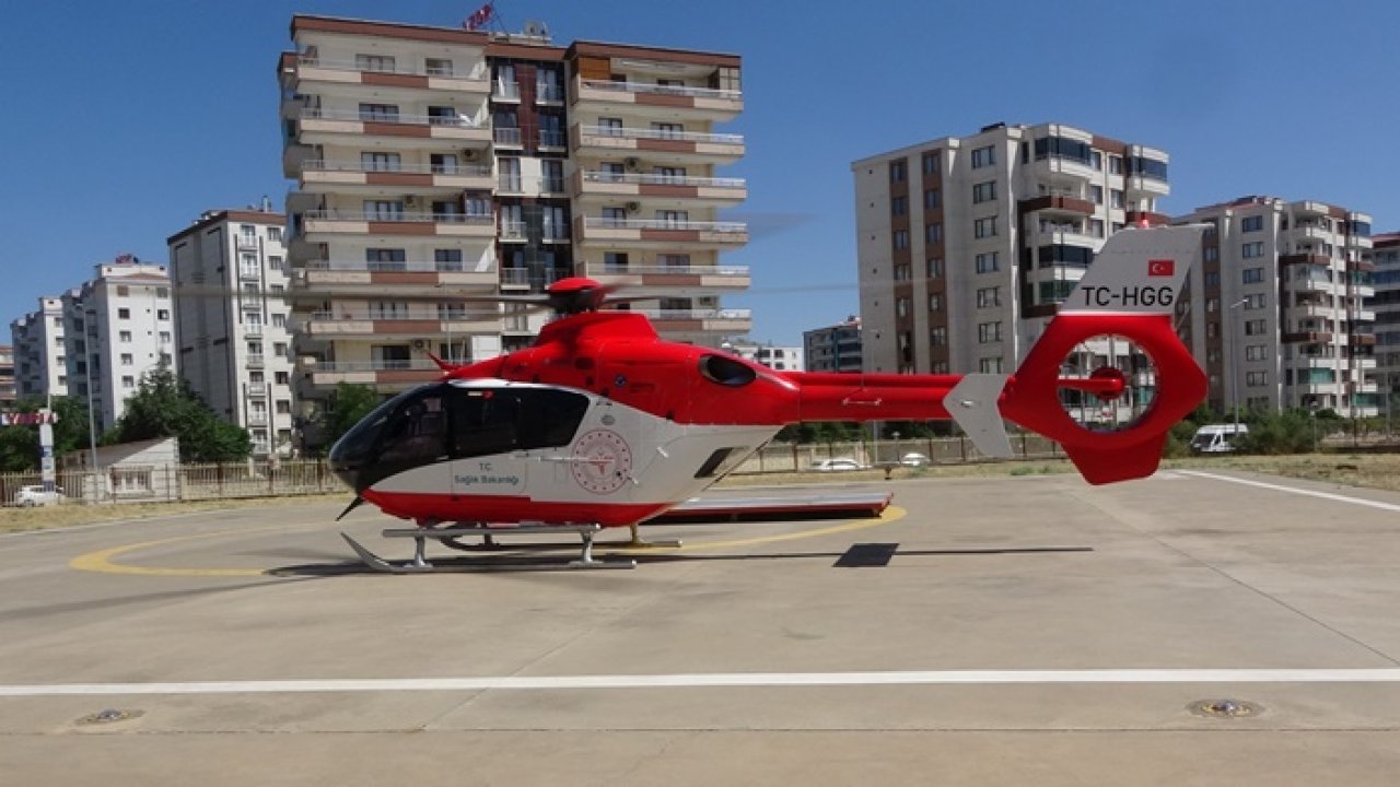 Diyarbakır'da attan düşen kişi için ambulans helikopter havalandı