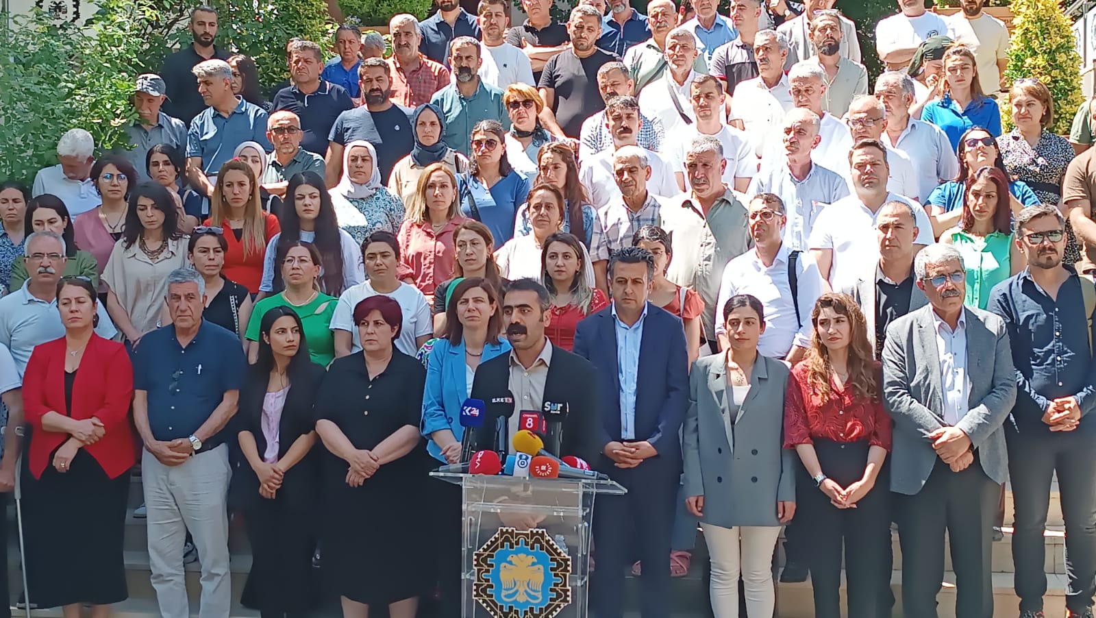 Diyarbakır eş başkanlarından İçişleri Bakanına çağrı: Lütfen müfettiş gönderin