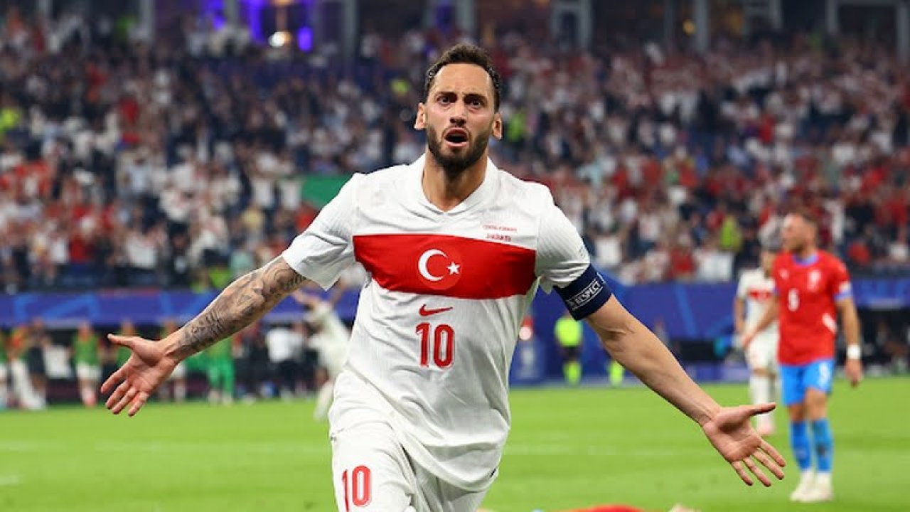 Türkiye-Çekya maçı bitti: Bijî Türkiye- Bijî Çekya tartışması başladı