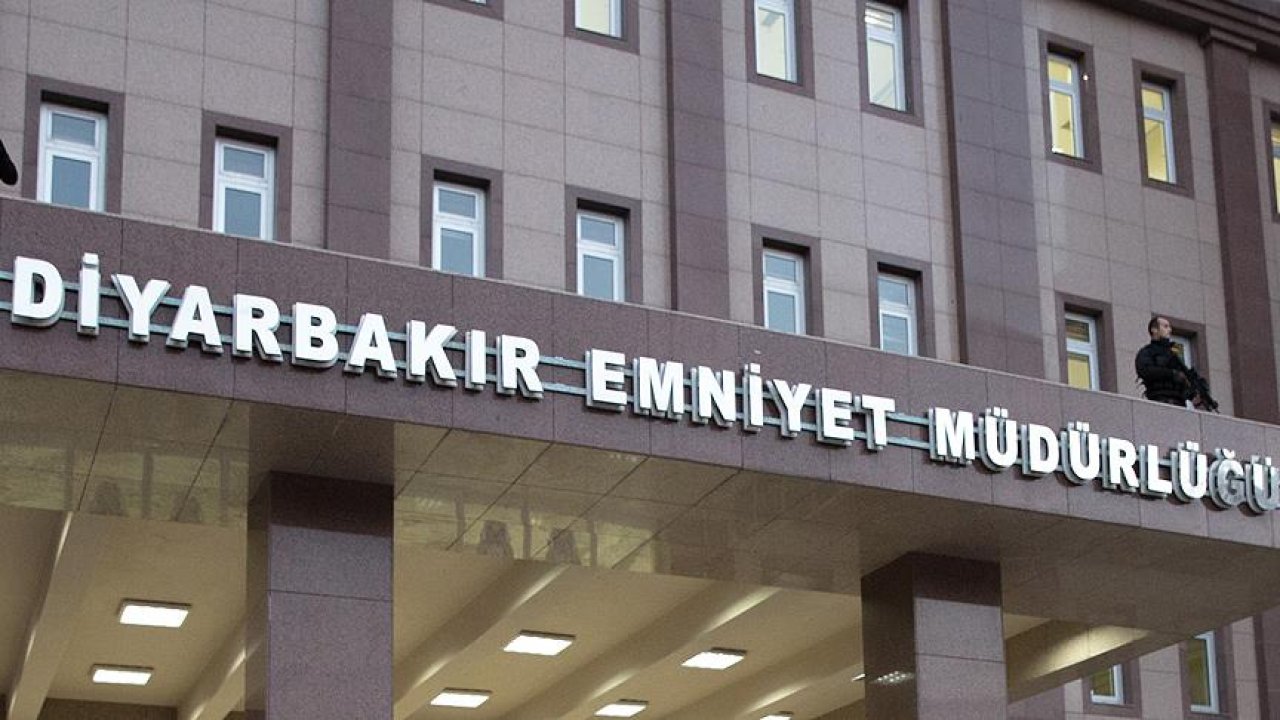 Diyarbakır’da 31 tabanca ele geçirildi 55 kişi tutuklandı