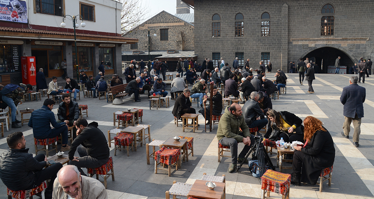 Diyarbakır'da bin 400 kişilik geçici işe 20 bin başvuru