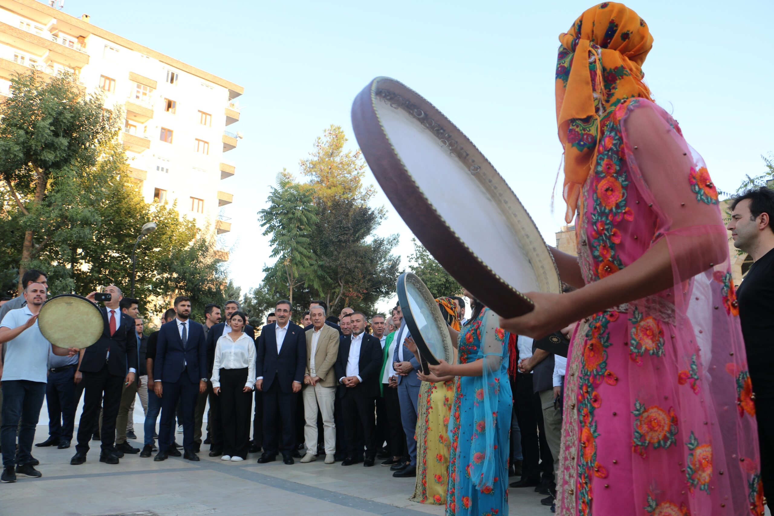 Cumhurbaşkanı Yardımcısı Cevdet Yılmaz Diyarbakır’da gençlerle buluştu