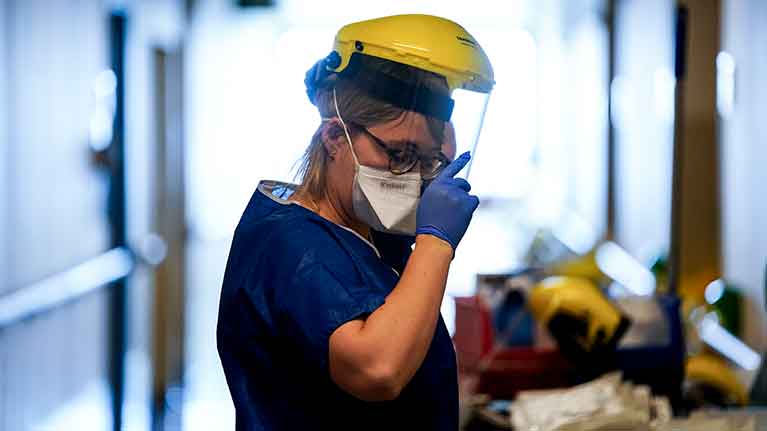 Bakan Koca açıkladı: Kovid’in yeni varyantı Türkiye’de görüldü