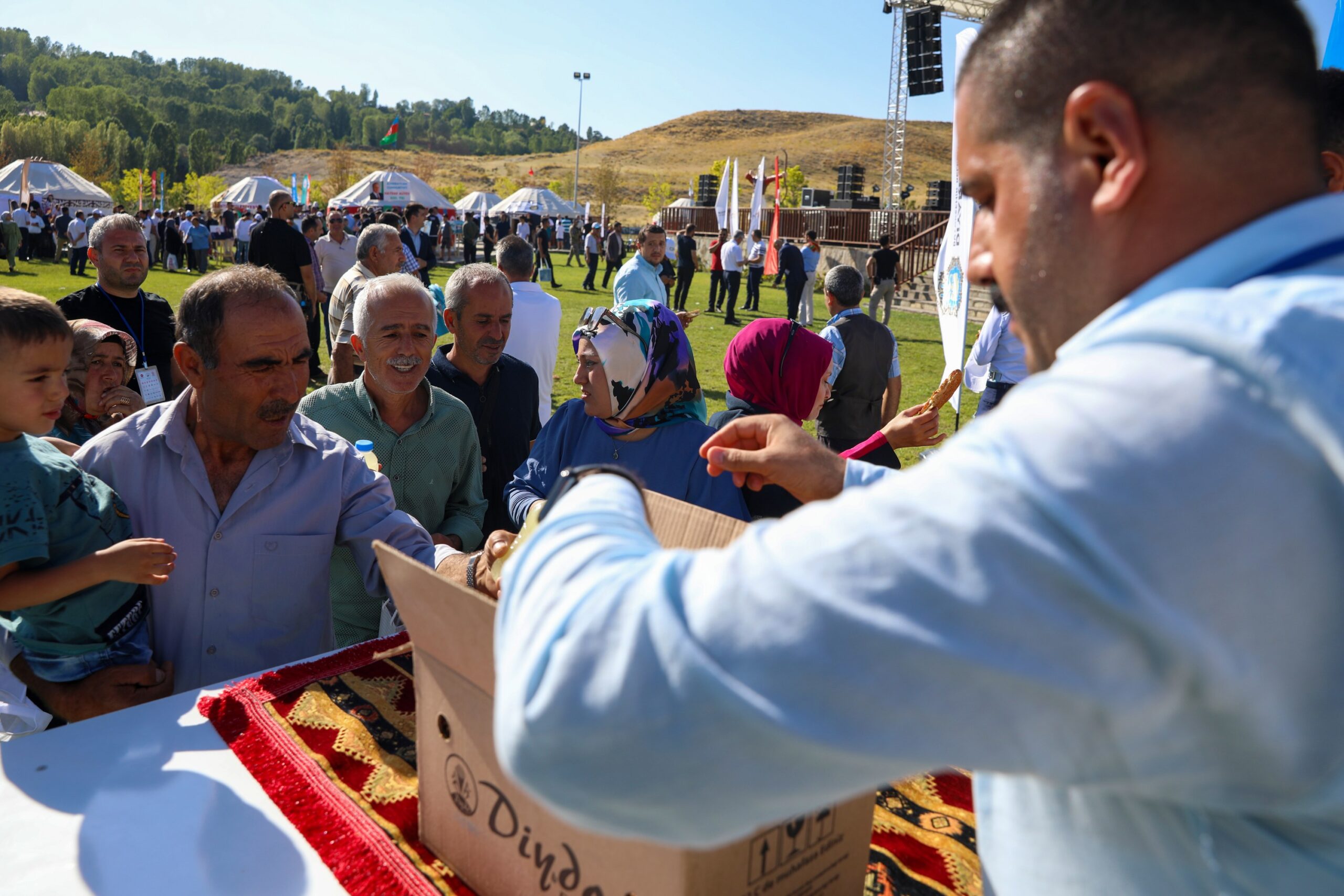 Diyarbakır Büyükşehir Belediyesi Ahlat Otağı’nda