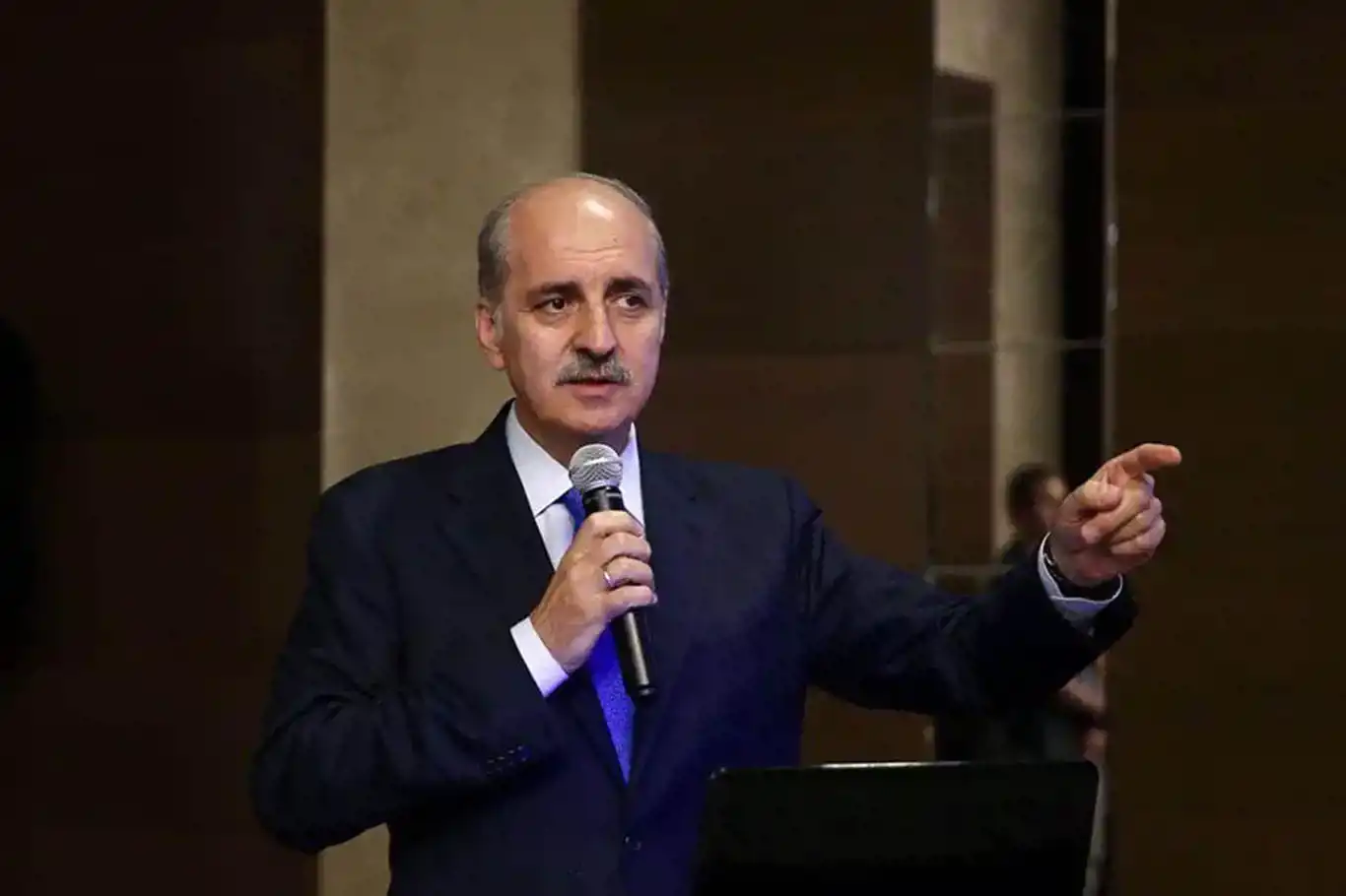 Numan Kurtulmuş'tan dikkat çeken yeni anayasa açıklaması