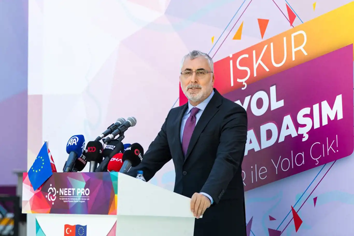 "Gençlere yönelik faaliyetler yaygınlaştırılacak"