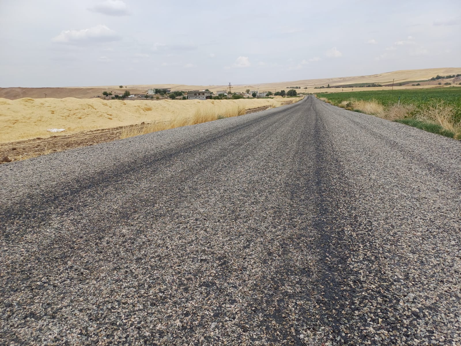 Güvenli ve konforlu ulaşım ağı için yol yapım çalışmaları