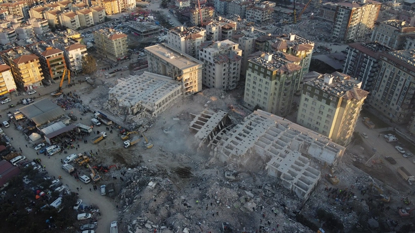 Binlerce kişinin öldüğü  Rönesans Rezidans davasında tutuklama kararı