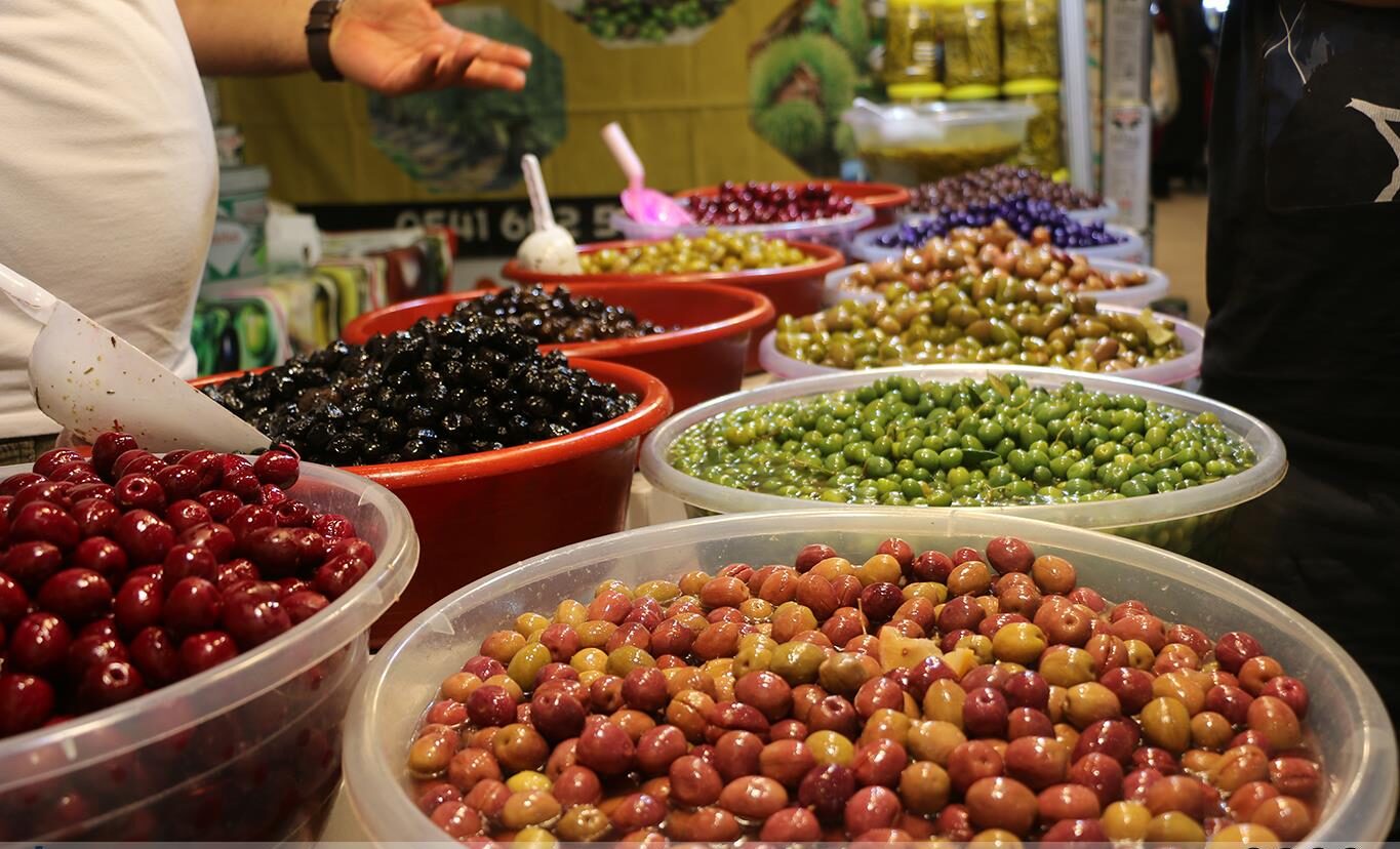 "Zeytinyağı Allah'ın verdiği bir şifa kaynağıdır"