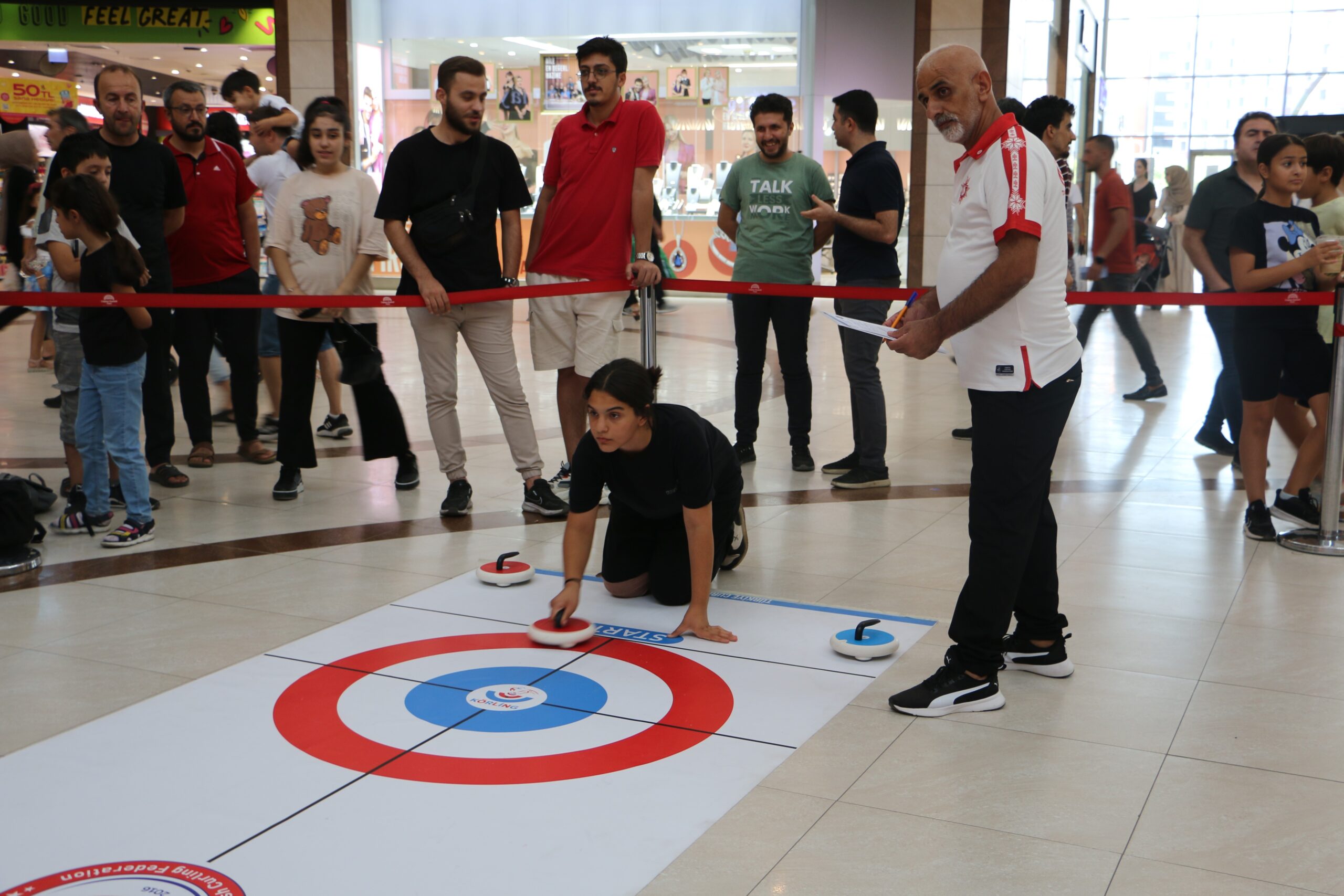 Diyarbakır'da Floor Corling Turnuvası