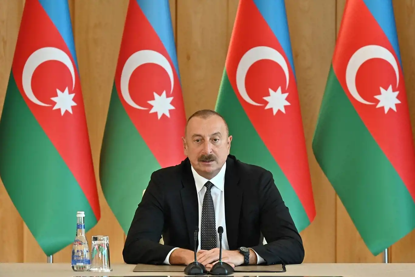 Aliyev'den Ermeniler için açıklama