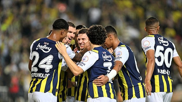 Fenerbahçe  evinde rahat kazandı