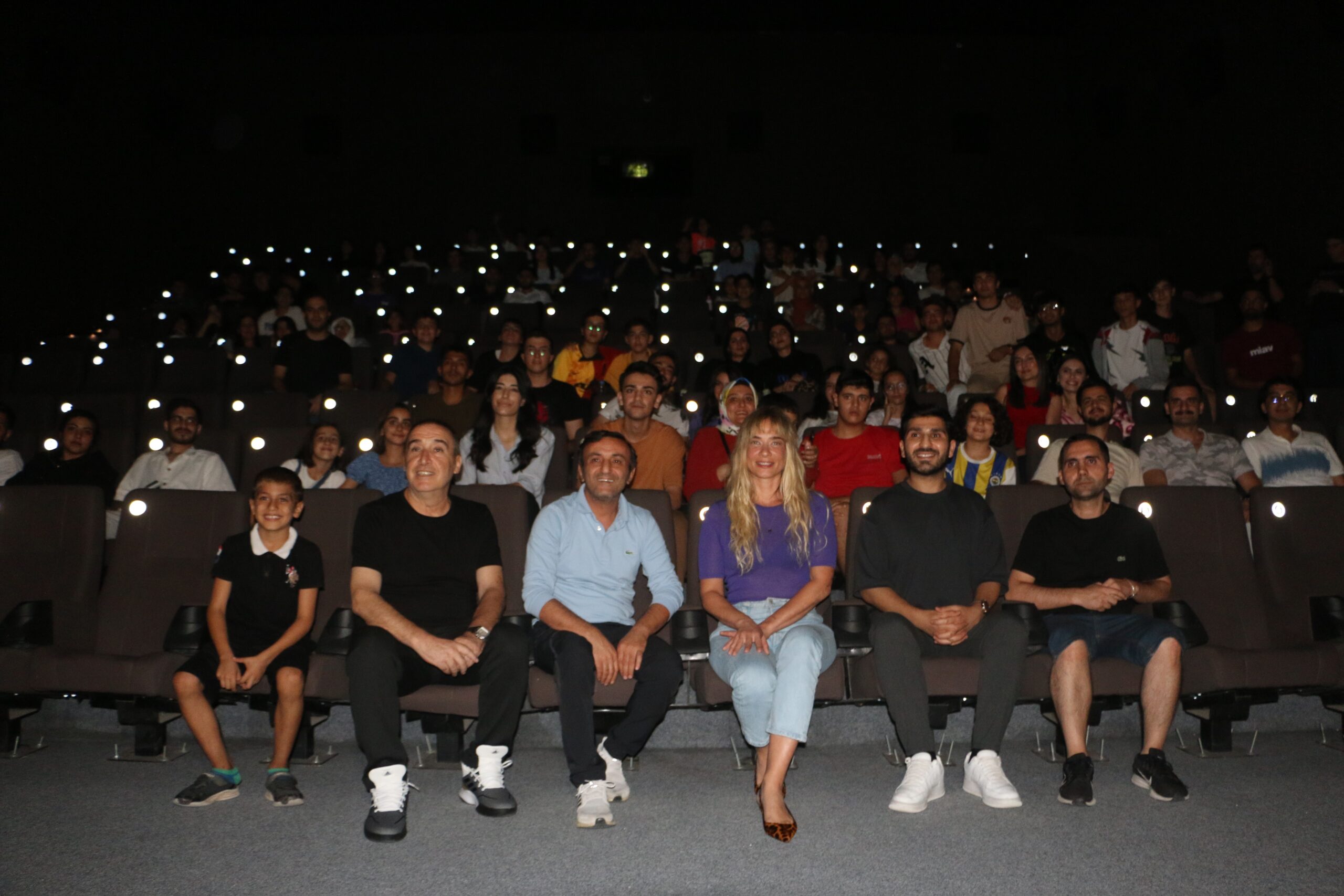 Kalp Estetiği” film oyuncuları Diyarbakır'da