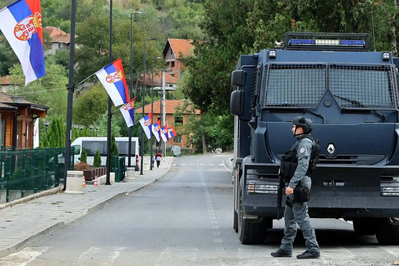 "Sırbistan'ın Kosova'yı işgaline izin vermeyeceğiz"