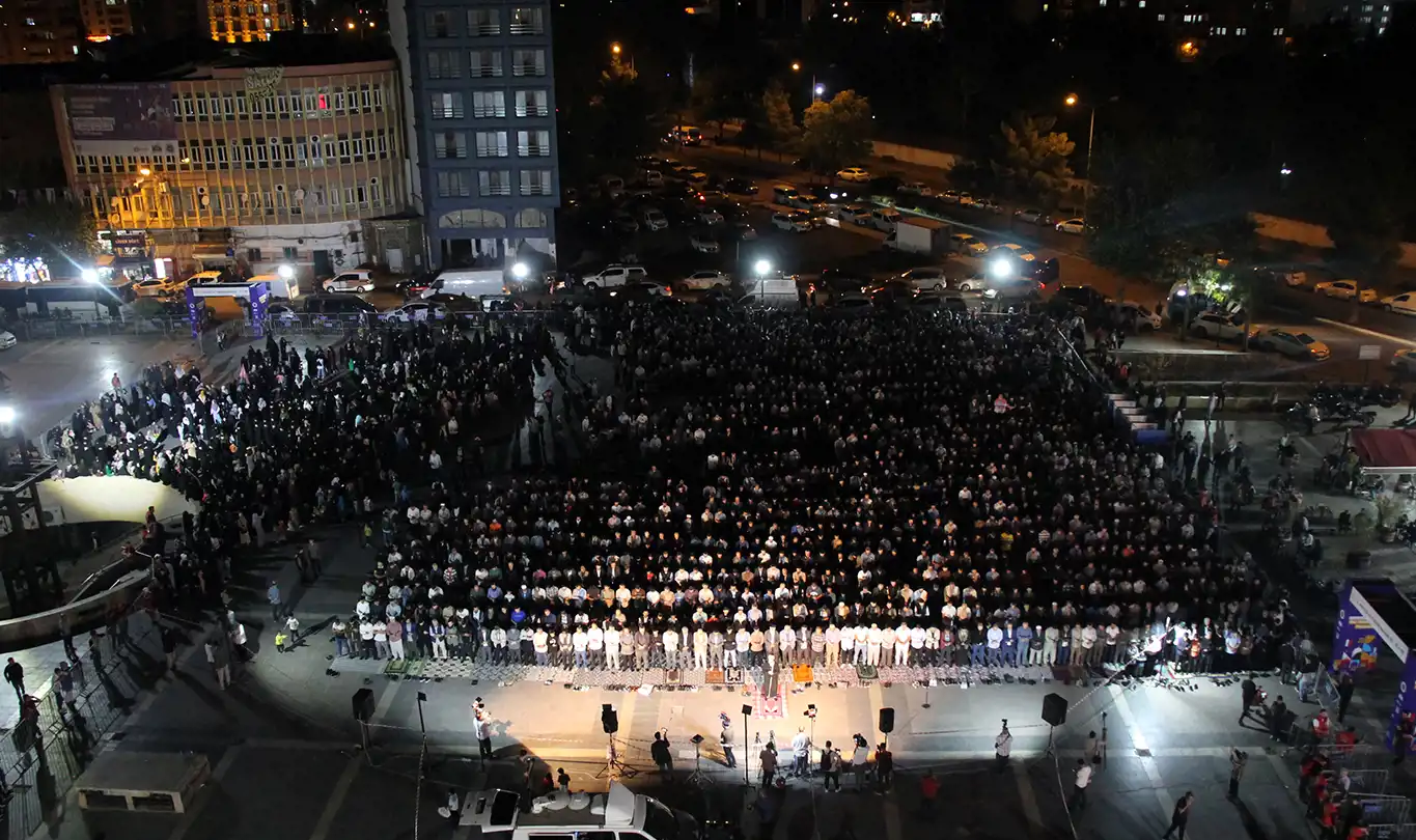 Diyarbakır'da Filistinliler için gıyabi cenaze namazı kılındı