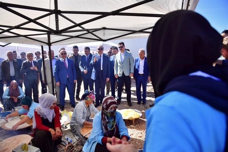 1. Dicle Bağ Bozumu Festivali başladı