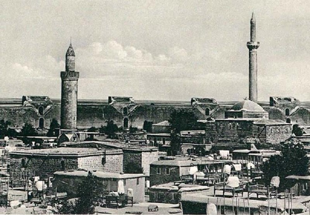 100 yılda Diyarbakır'da mekânsal yıkımlar!