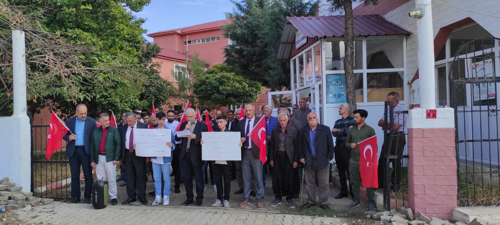 Diyarbakır'da cuma namazı sonrası İsrail’e tepki