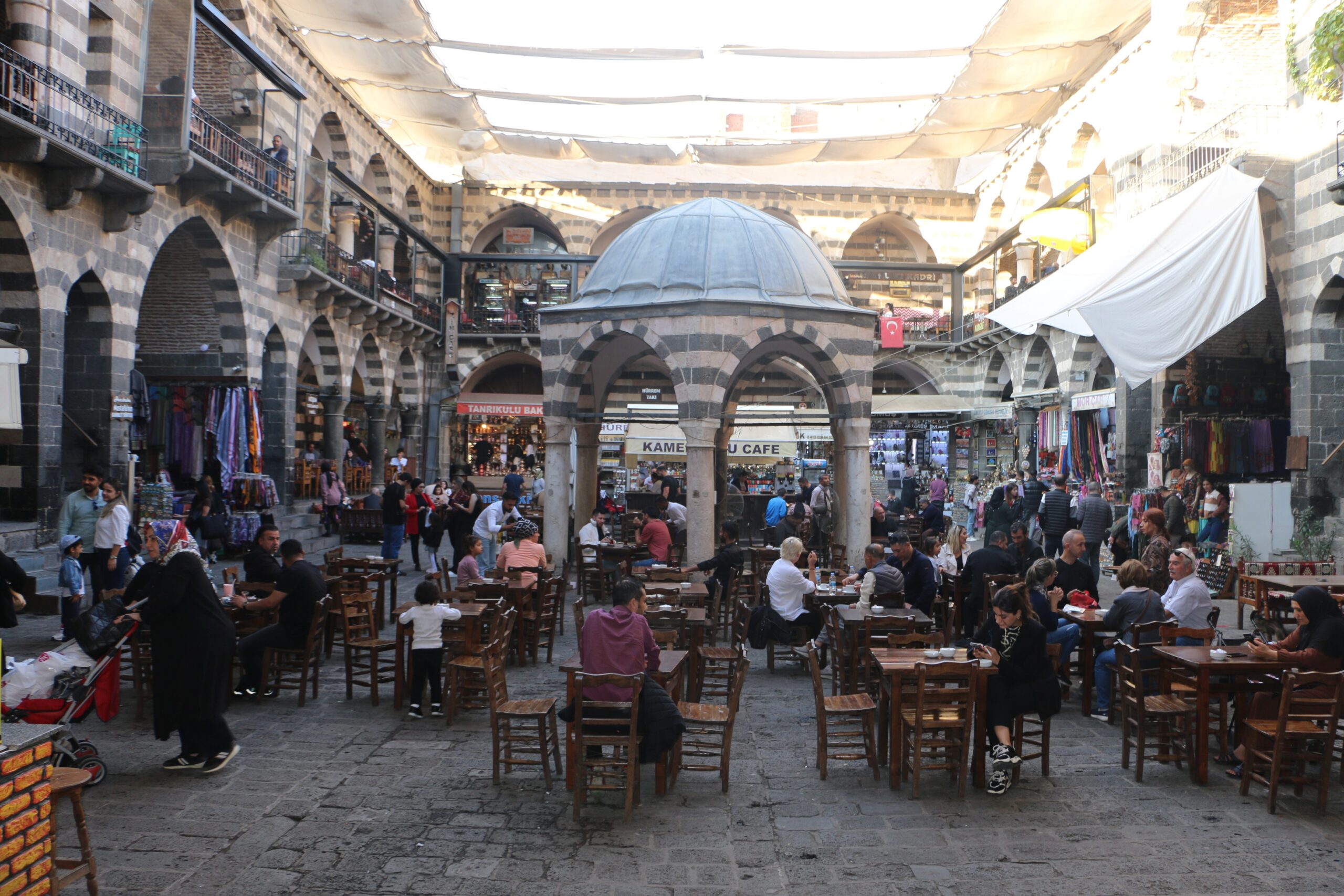 Diyarbakır’ın hanları yüzyıllardır ticaret merkezi olarak kullanılıyor