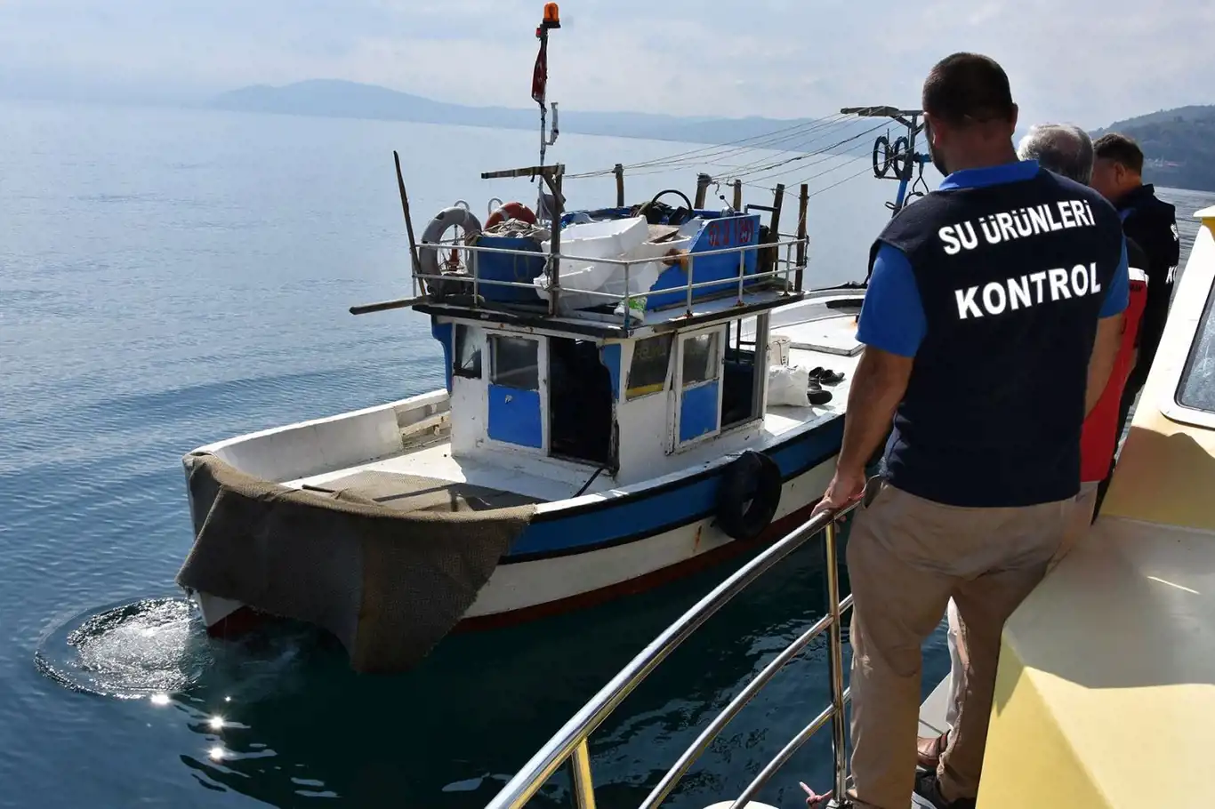 Ele geçirilen su ürünleri yardım kuruşlarına bağışlanıyor