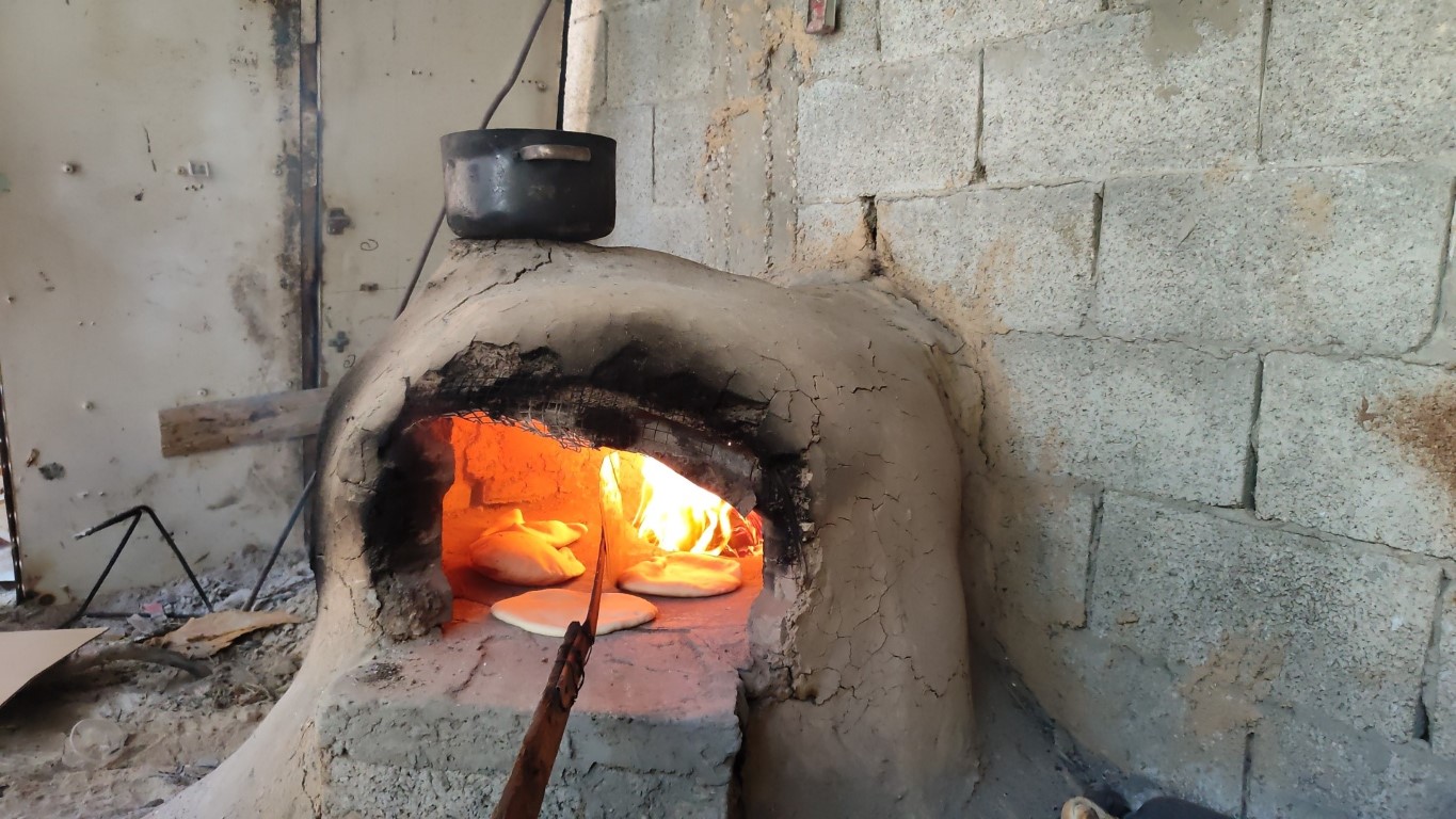 Gazze Şeridi'ndeki ekmek krizine çözüm; Kil fırın