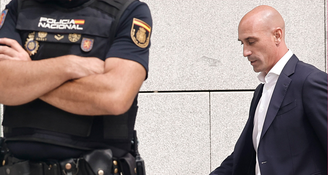 FIFA’dan Luis Rubiales’e 3 yıllık ceza