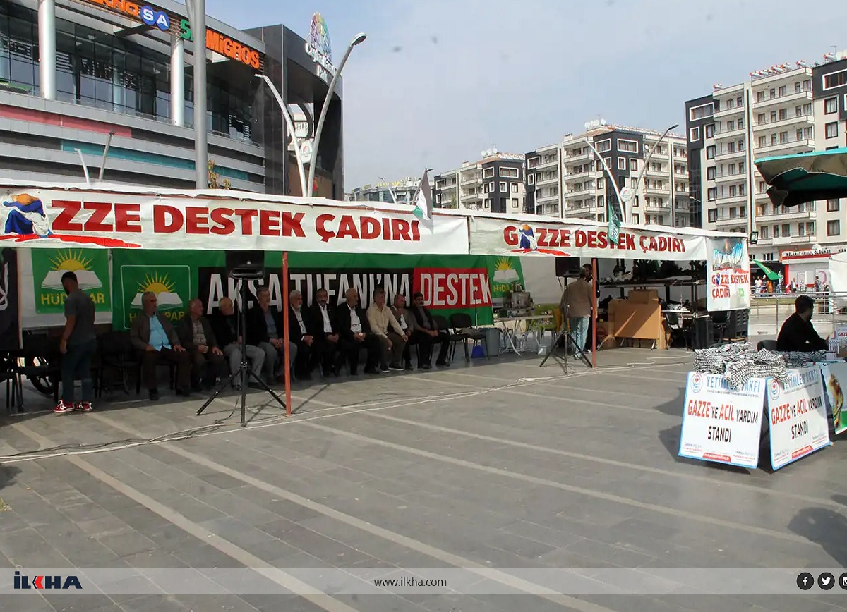 Diyarbakır'da  Filistin için süresiz direniş nöbeti devam ediyor