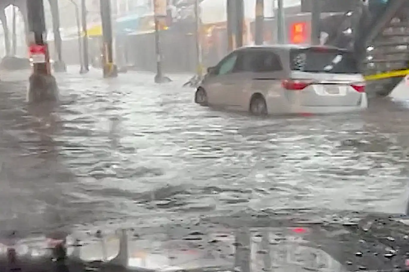 O şehirde sel felaketi: 3 ölü, 1 kayıp