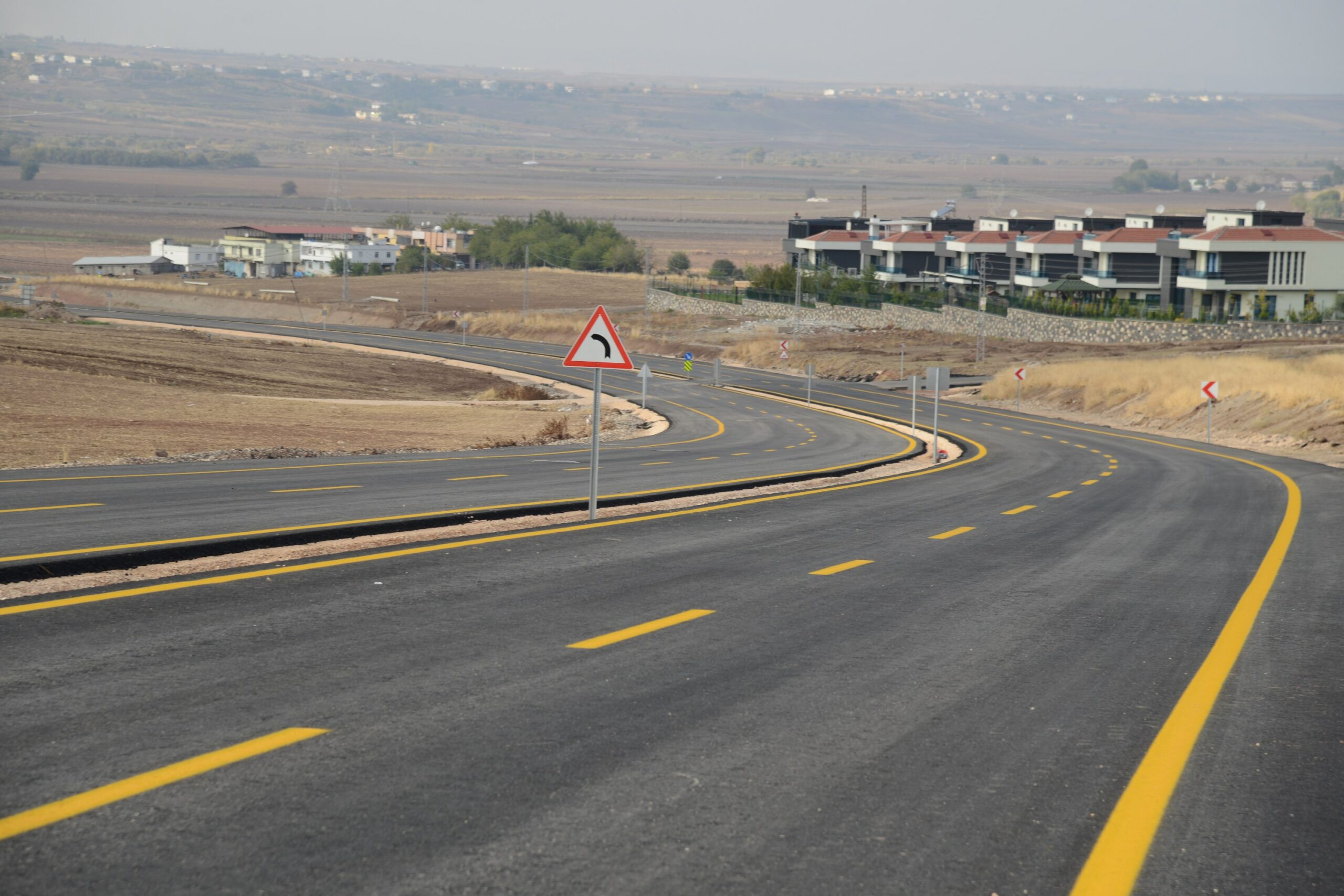 Diyarbakır'da yeni imar alanlarında yollar hizmete giriyor