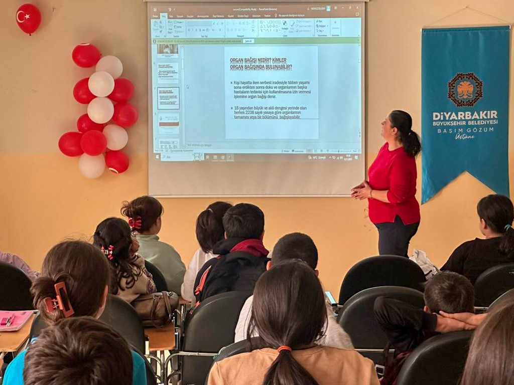 Diyarbakır’da öğrencilere “Organ Bağışı ve Organ Nakli” semineri