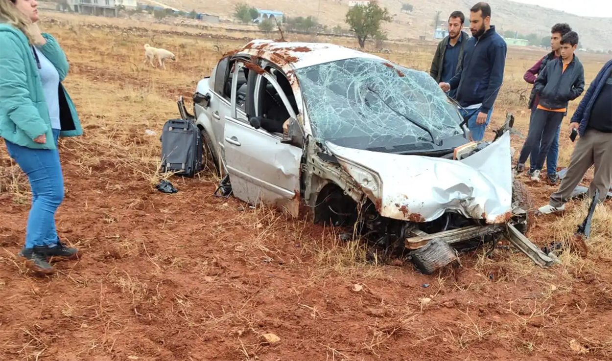 Diyarbakır’da otomobil takla attı: 3 yaralı