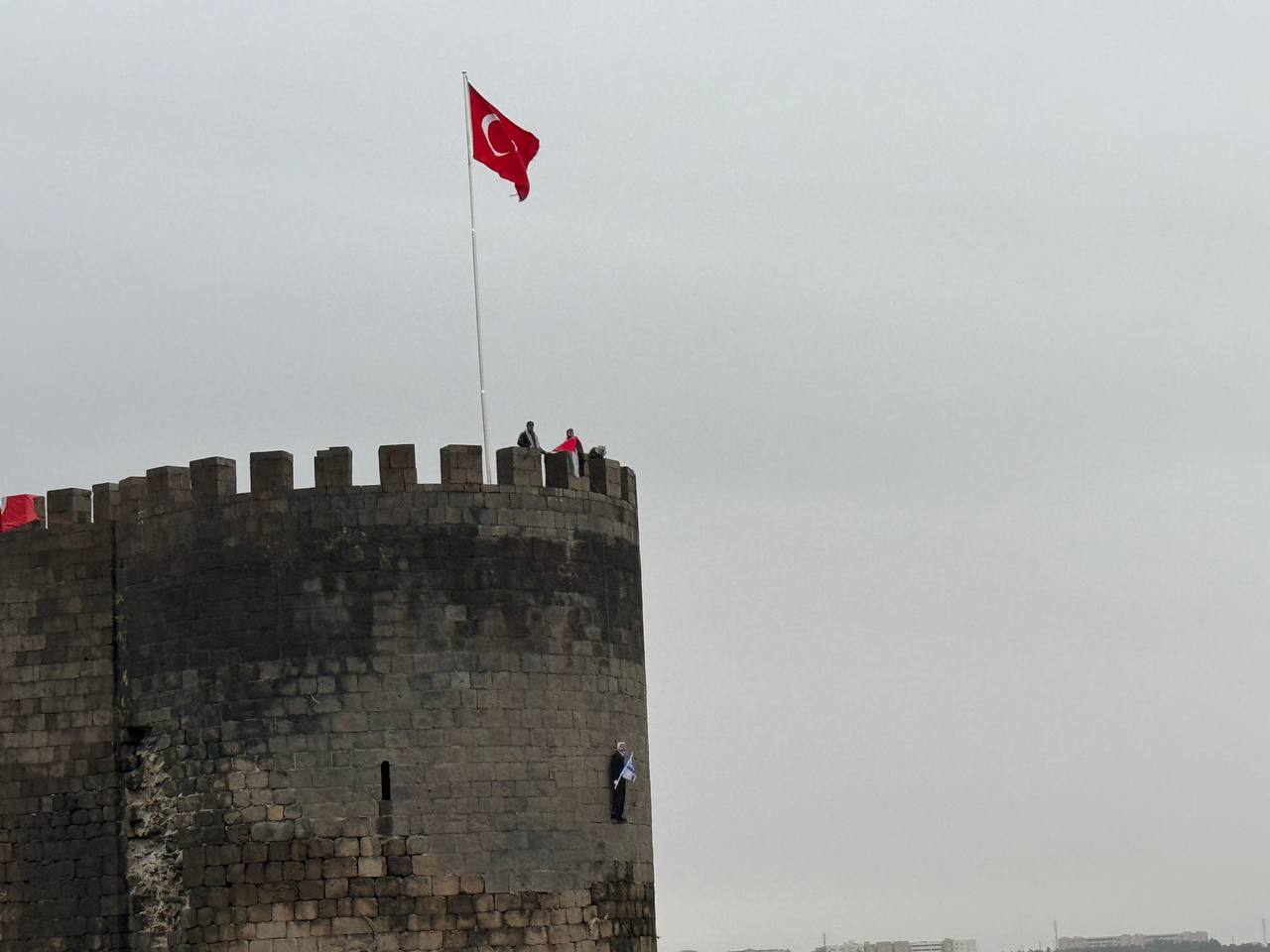 Diyarbakır’dan Netenyahu'ya idamlı protesto!