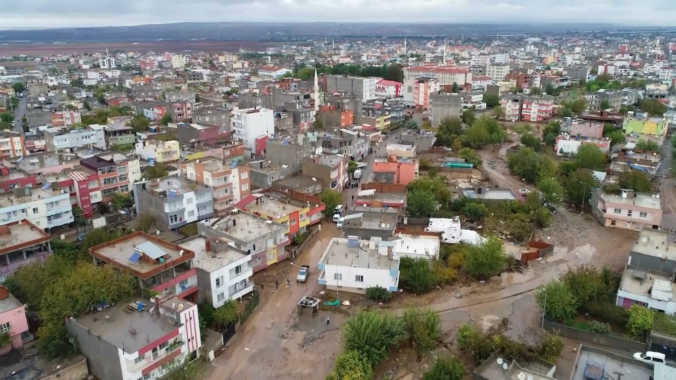 Selzedelerin yaraları sarılıyor