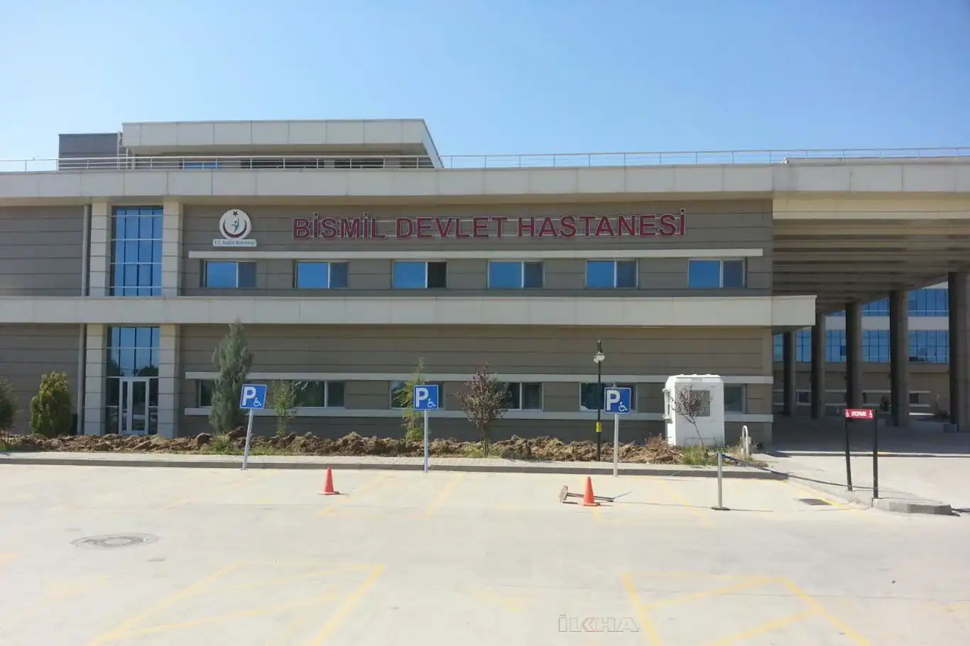 Diyarbakır'da kayıt dışı estetik yapıp hastalardan para alan 8 şüpheli gözaltında!