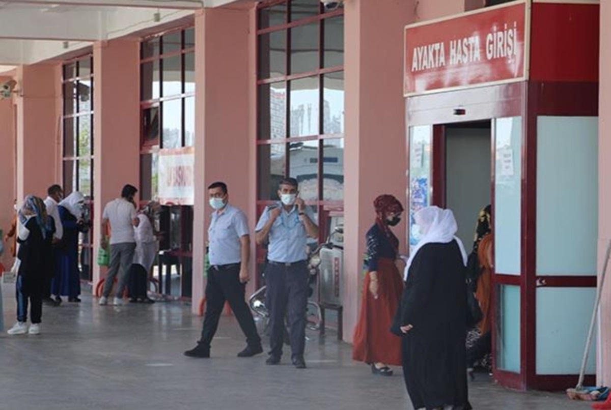 Diyarbakır ve tüm deprem bölgesinde yaşayanlar dikkat! Bu hastalık hızla bulaşıyor!